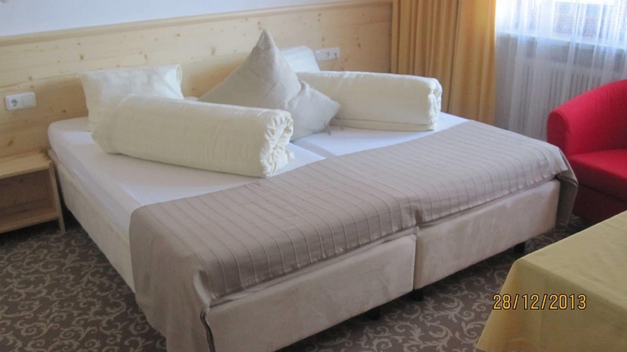 Hotel Feldwebel Зёлль Экстерьер фото